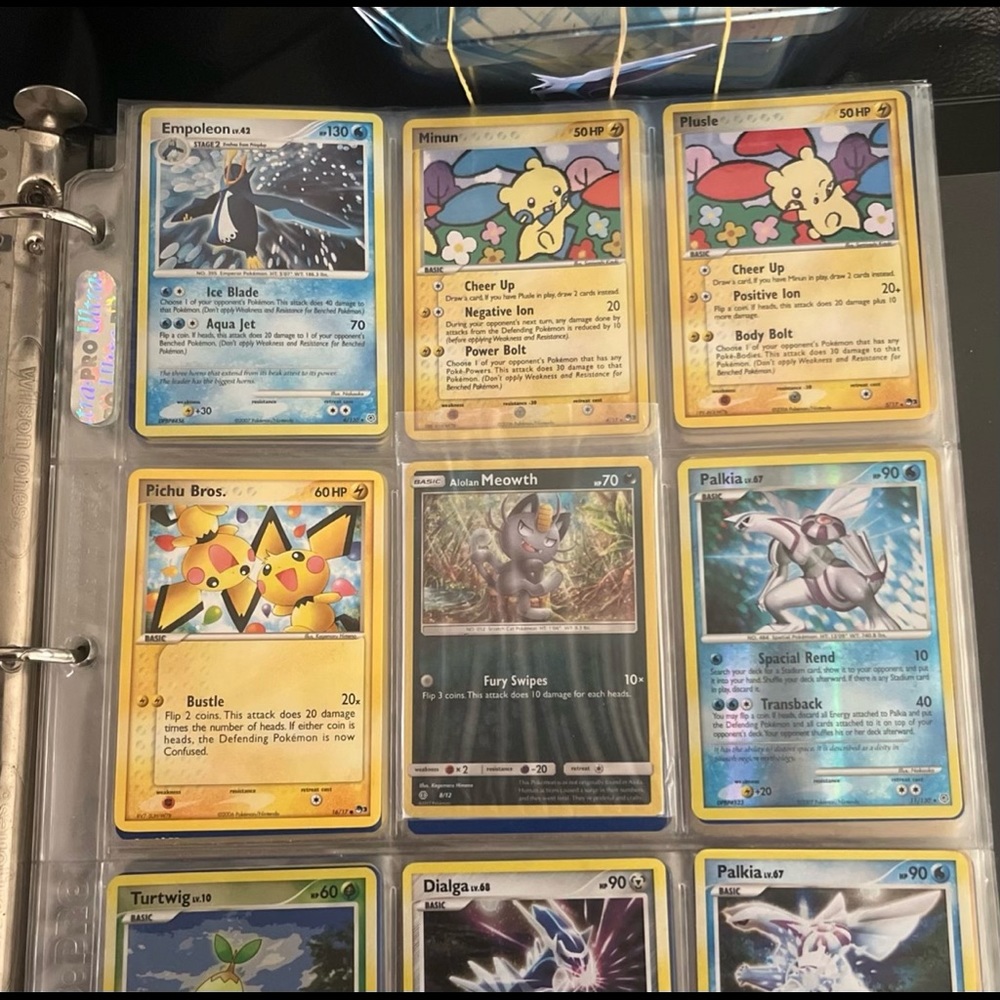 Pokémon cards lot (whole binder)